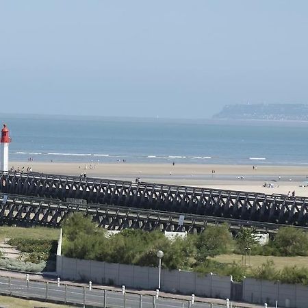 Les Embruns - Plein Ciel - Appartement 3Eme Etage Deauville Buitenkant foto